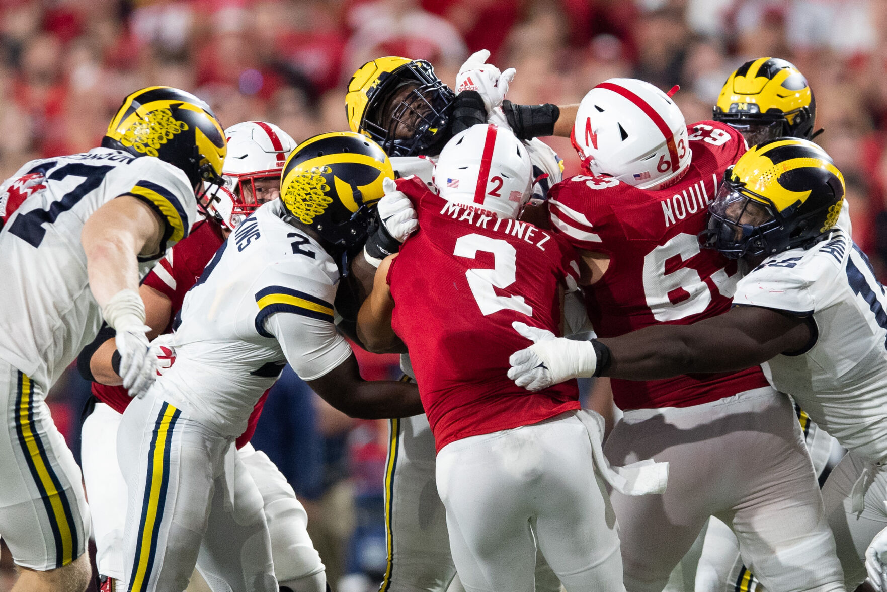 101021-owh-spo-nebmichigan-ar28.JPG